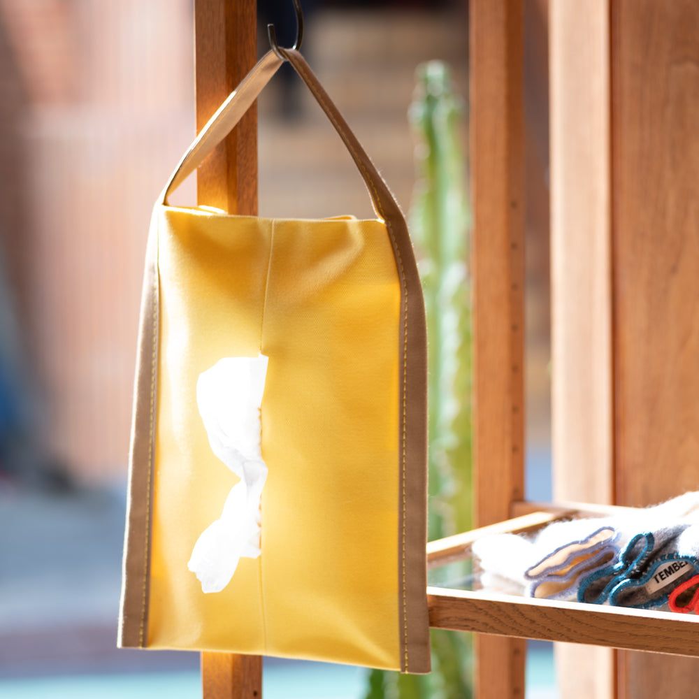 BULLPEN Exclusive  Tissue Case