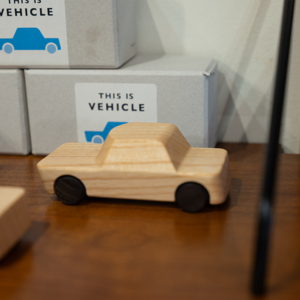 THIS IS VEHICLE " hako "