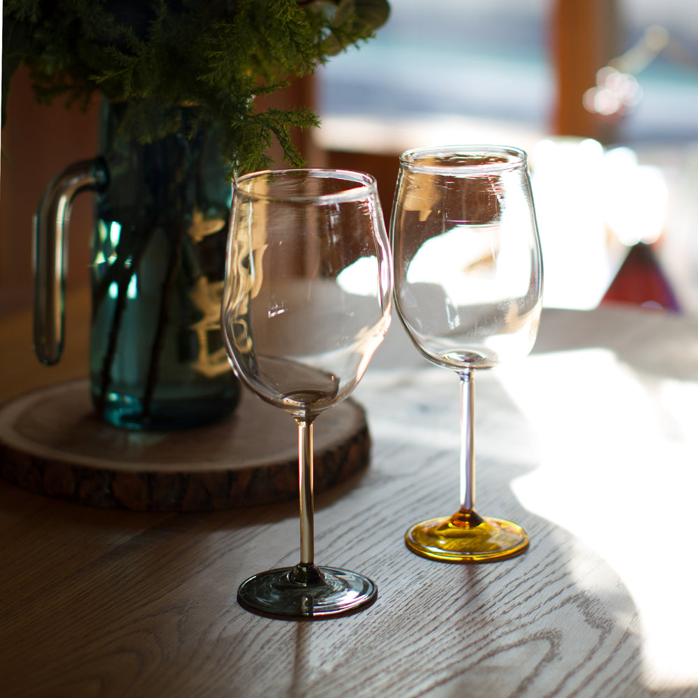 Incalmo Wine Glass
